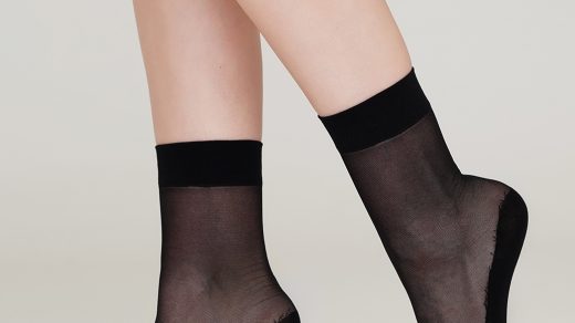 Чому слід купувати жіночі шкарпетки, панчохи та колготки в інтернет-магазині